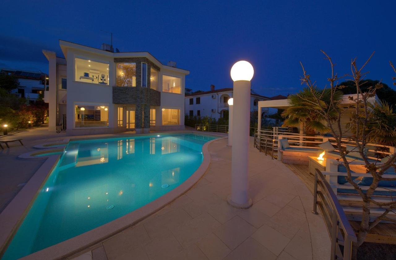 Villa Piano Pinezici  Exterior photo
